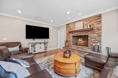 13 Fox Run Monroe NJ 08831