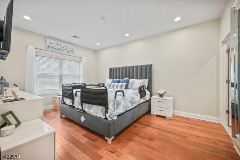 13 Fox Run Monroe NJ 08831
