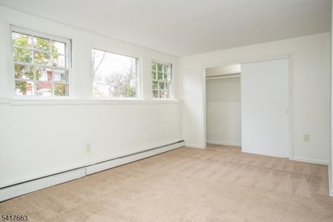 25 Devonshire Terrace West Orange NJ 07052