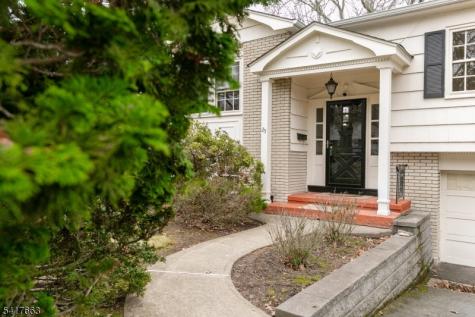 25 Devonshire Terrace West Orange NJ 07052