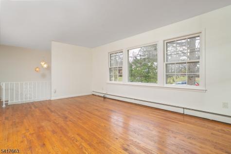 25 Devonshire Terrace West Orange NJ 07052