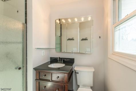 27 Viewpoint Road Wayne NJ 07470