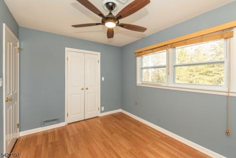27 Viewpoint Road Wayne NJ 07470