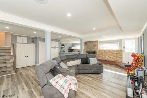27 Viewpoint Road Wayne NJ 07470
