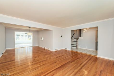 27 Viewpoint Road Wayne NJ 07470