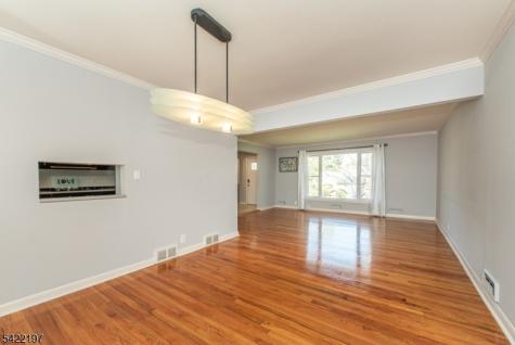 27 Viewpoint Road Wayne NJ 07470