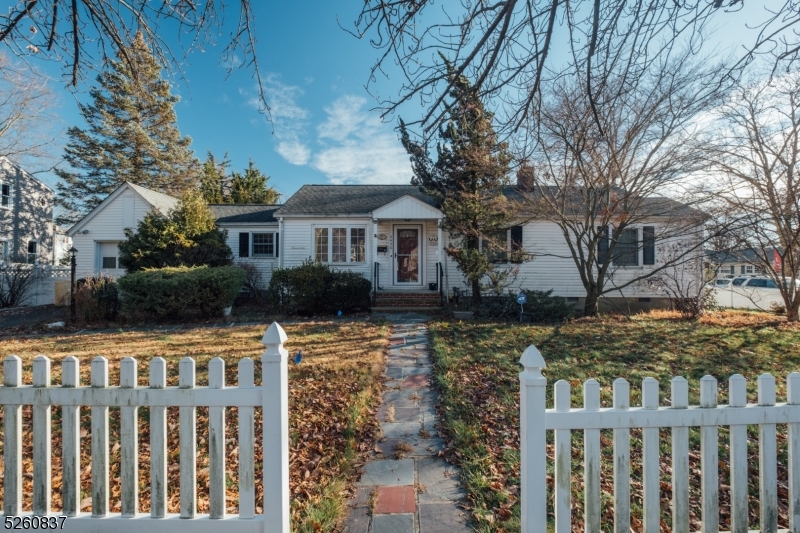 2430 Mountain Avenue Scotch Plains NJ 07076