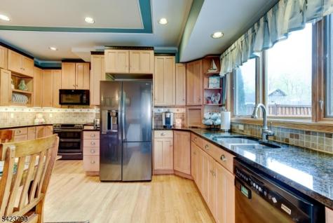 82 Newton Avenue Sussex NJ 07461