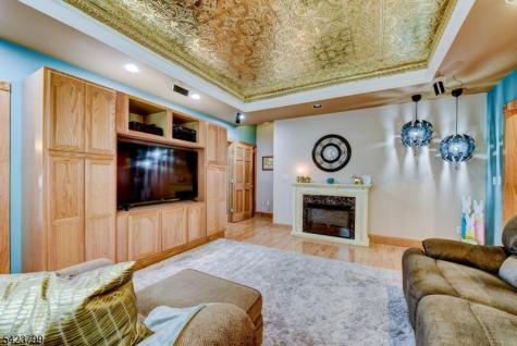 82 Newton Avenue Sussex NJ 07461