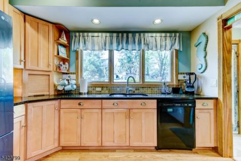 82 Newton Avenue Sussex NJ 07461