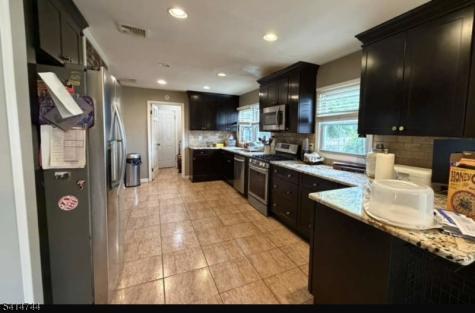 12 Drapkin Avenue Linden NJ 07036