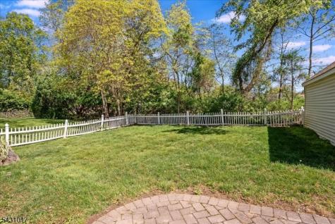 28 Berkeley Place Livingston NJ 07039