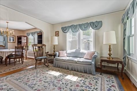 28 Berkeley Place Livingston NJ 07039