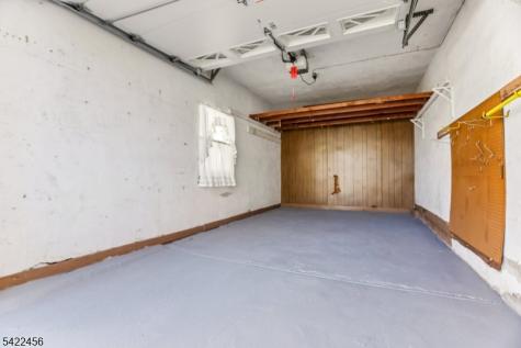 59 Pershing Road Clifton NJ 07013