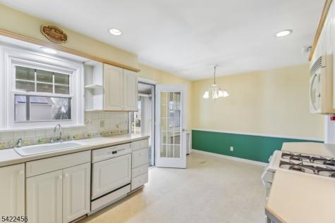 59 Pershing Road Clifton NJ 07013