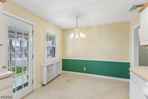 59 Pershing Road Clifton NJ 07013