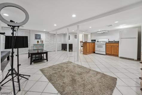 158 Lincoln Avenue Elizabeth NJ 07208