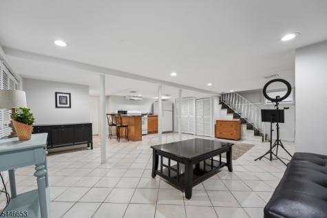 158 Lincoln Avenue Elizabeth NJ 07208