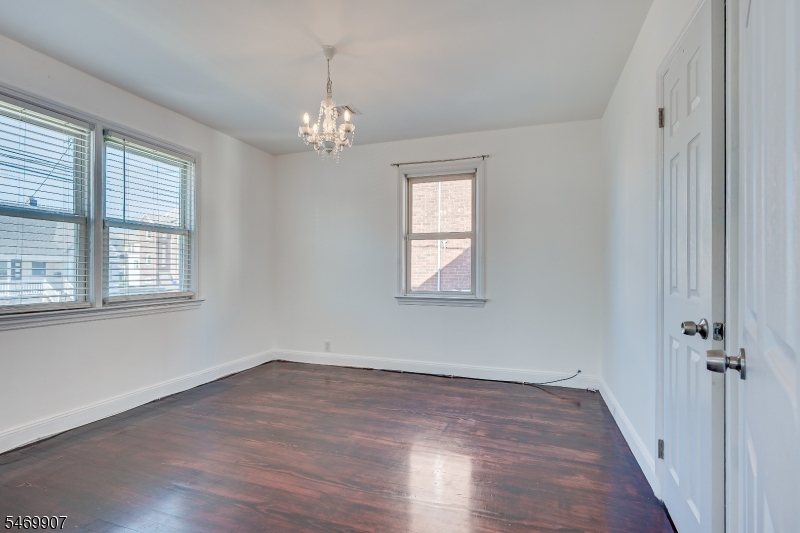 34 Ryan Street Woodbridge NJ 08863