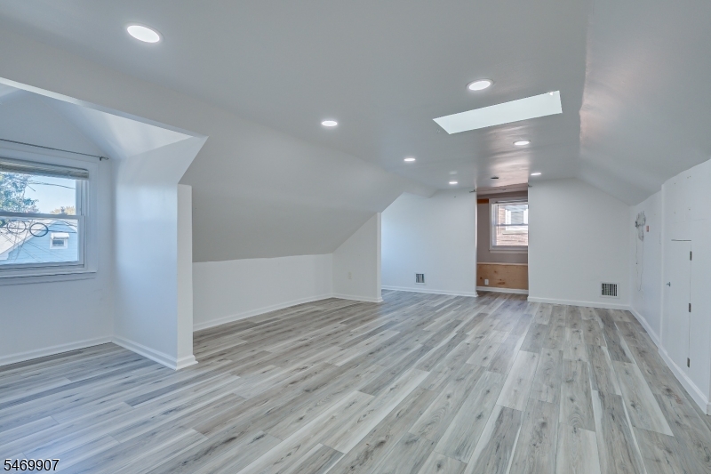 34 Ryan Street Woodbridge NJ 08863