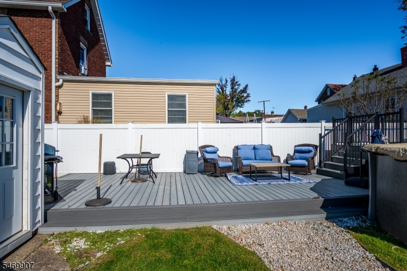 34 Ryan Street Woodbridge NJ 08863