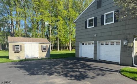 10 Cole Road Fairfield NJ 07004