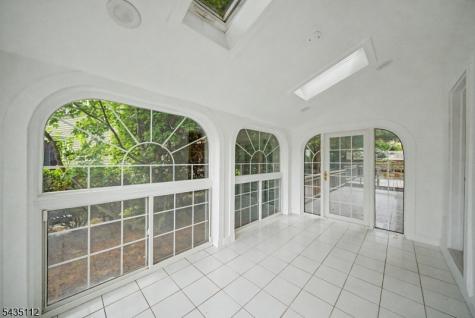 433 Louisa Avenue Wyckoff NJ 07481
