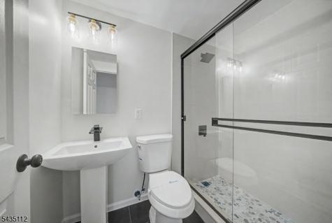 433 Louisa Avenue Wyckoff NJ 07481