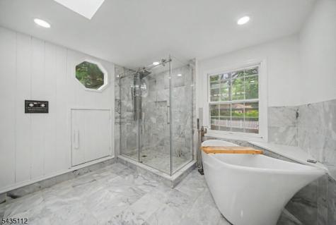 433 Louisa Avenue Wyckoff NJ 07481