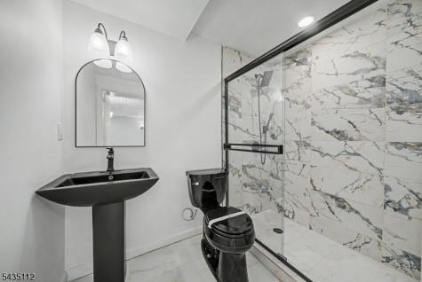 433 Louisa Avenue Wyckoff NJ 07481
