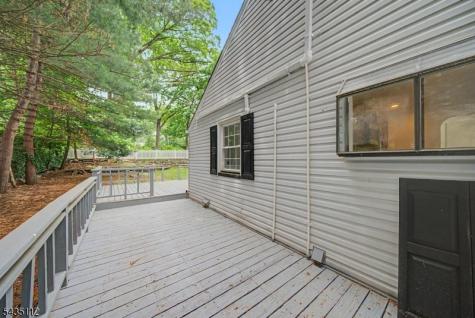 433 Louisa Avenue Wyckoff NJ 07481