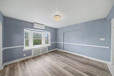 433 Louisa Avenue Wyckoff NJ 07481