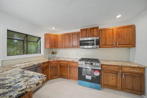 433 Louisa Avenue Wyckoff NJ 07481