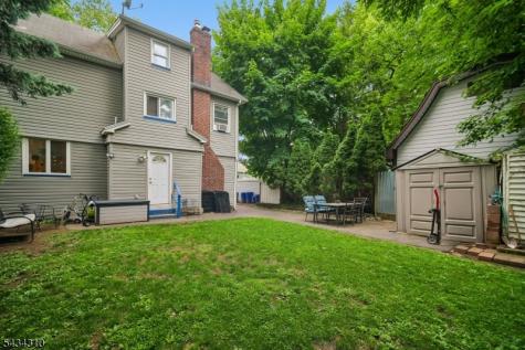210 Hillside Road Elizabeth NJ 07208