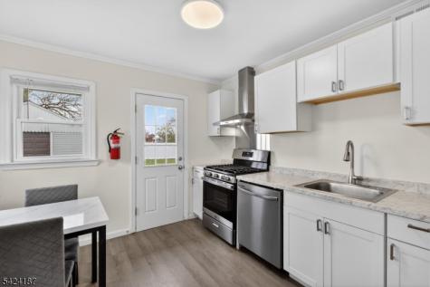 22 Farrell Avenue Ewing NJ 08618