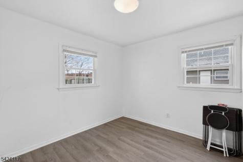 22 Farrell Avenue Ewing NJ 08618