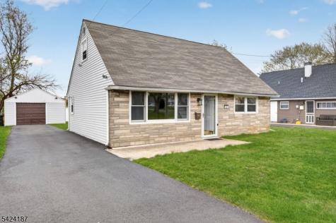 22 Farrell Avenue Ewing NJ 08618