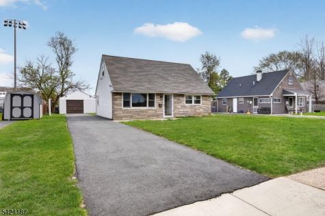 22 Farrell Avenue Ewing NJ 08618
