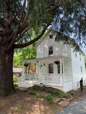 10 Bodnar Street Bernardsville NJ 07924