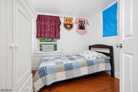 10 Bodnar Street Bernardsville NJ 07924