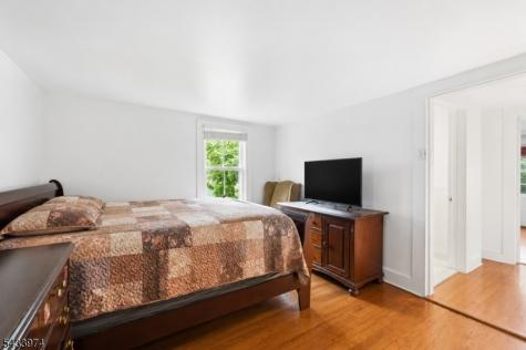 10 Bodnar Street Bernardsville NJ 07924