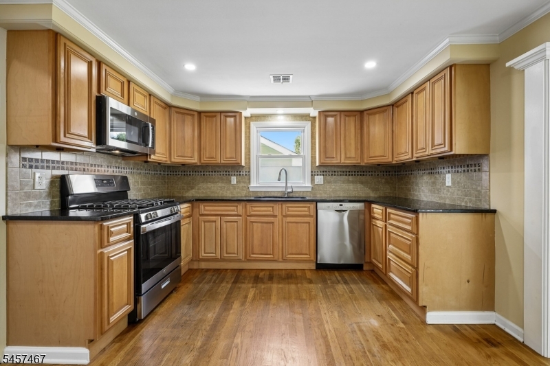 1402 Dey Street South Plainfield NJ 07080