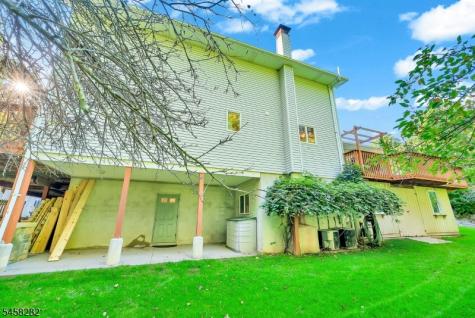 10 Catherine Terrace Byram NJ 07821