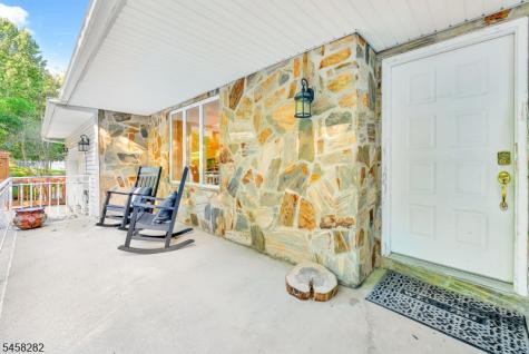 10 Catherine Terrace Byram NJ 07821