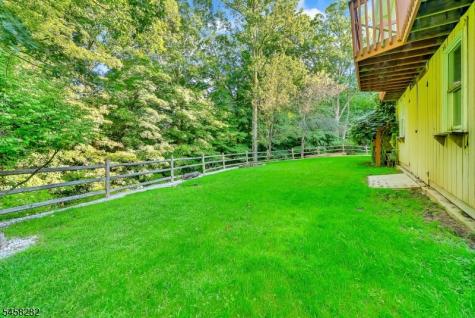 10 Catherine Terrace Byram NJ 07821