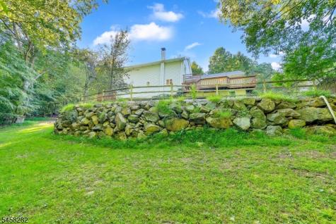 10 Catherine Terrace Byram NJ 07821