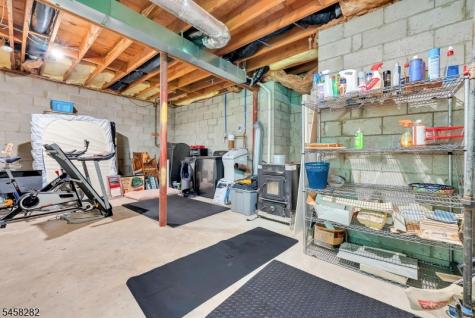 10 Catherine Terrace Byram NJ 07821