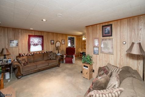 462 ROUTE46KEN Roxbury NJ 07847
