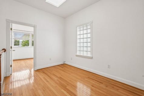 90 A Hackensack Plk R Weehawken NJ 07086