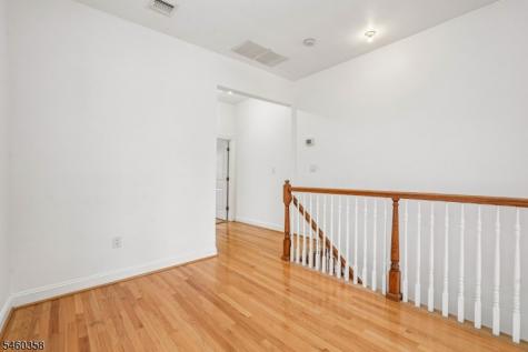 90 A Hackensack Plk R Weehawken NJ 07086